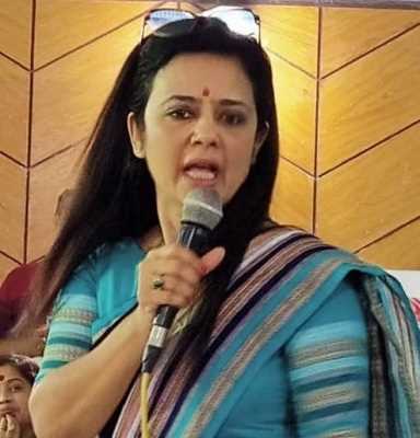 भाजपा ने CM ममता से पूछा, क्या तृणमूल महुआ मोइत्रा को करेगी निलंबित ?